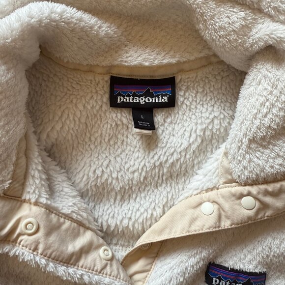 Patagonia Women's Re-Tool Snap-T® Pullover in Raw Linen - White X-Dye Size Large - Picture 5 of 10